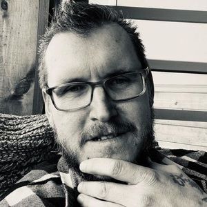 Meet your Posher, Bob